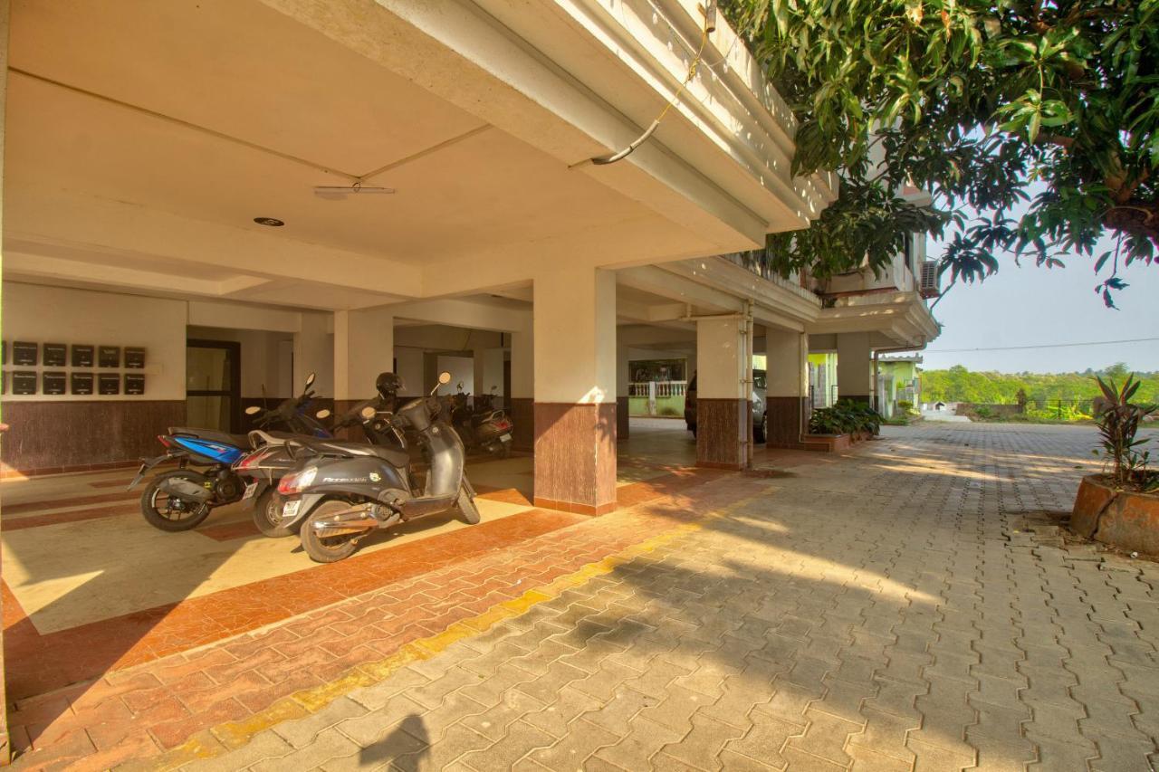 Amazing Pool View Candolim Goa 2Bhk Apartment Zewnętrze zdjęcie